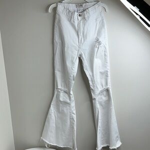 Vibrant White Flare & Wide Leg Jeans